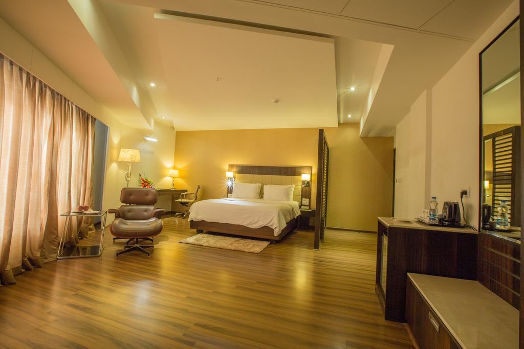 Regenta Central Harimangala Bharuch Ngoại thất bức ảnh